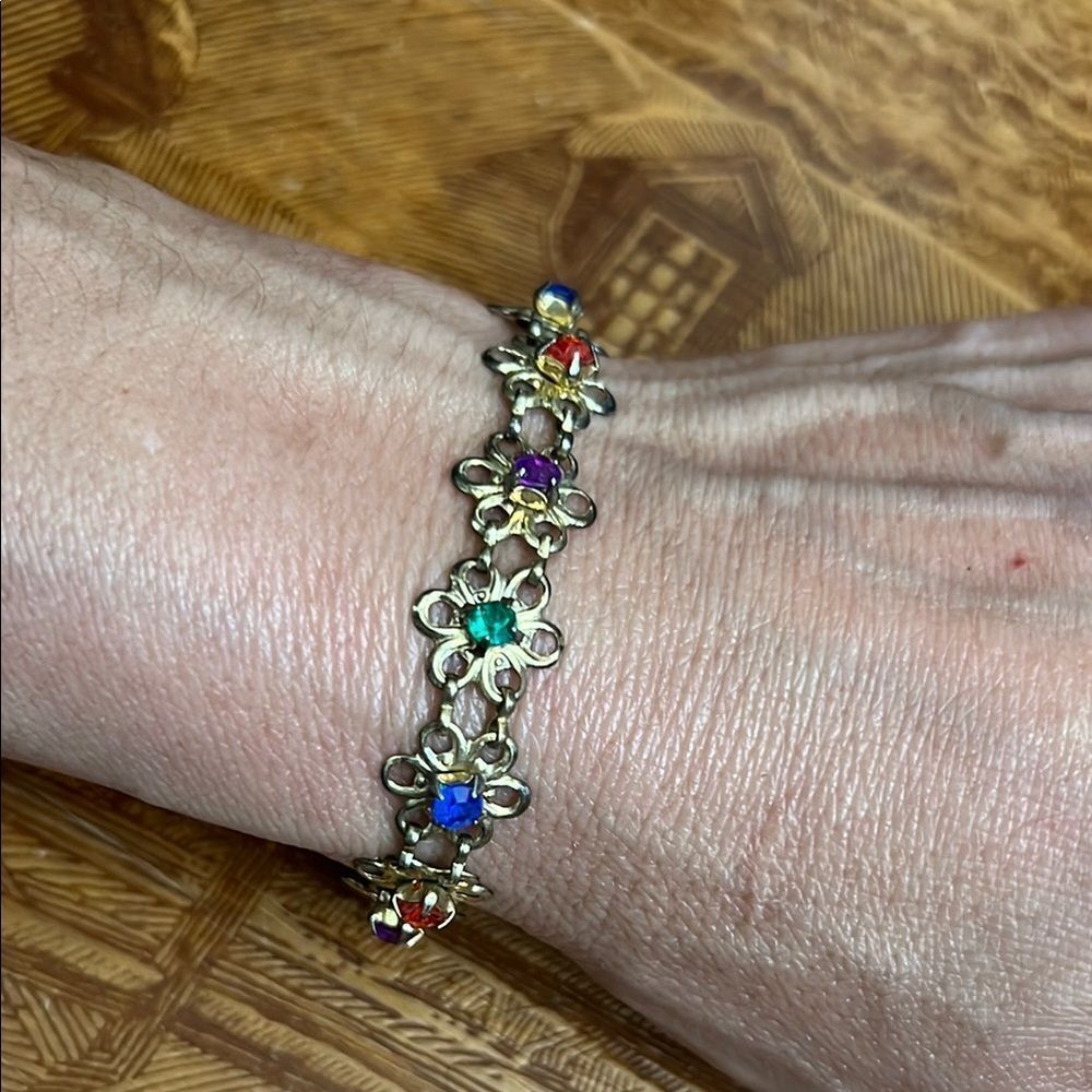 Elegant Gold and Multicolor Gemstone Bracelet